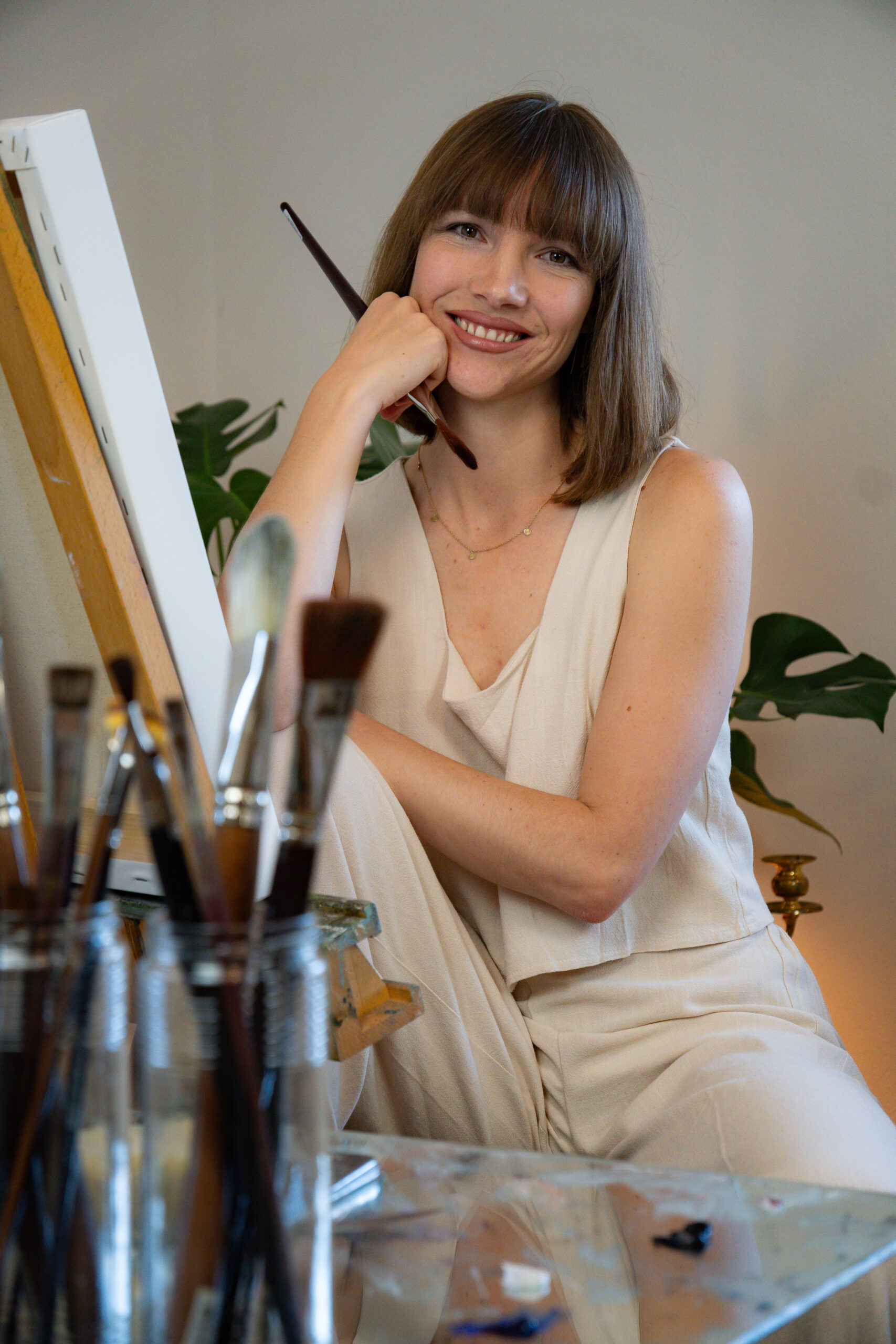 Ali Olio Art Alexandra Hörhager Kunst Künstlerin Österrreich Tirol Kufstein Mixed Media Ölgemälde Honig Biene Wabe Große Leinwand Auftragsarbeit Auftragskunst